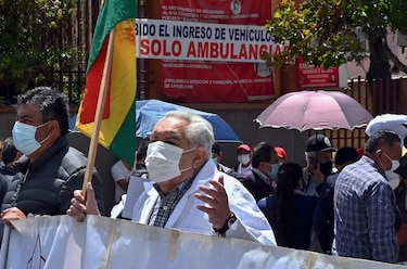 Oposición boliviana mantiene paro pese a que Arce decidió derogar polémica ley