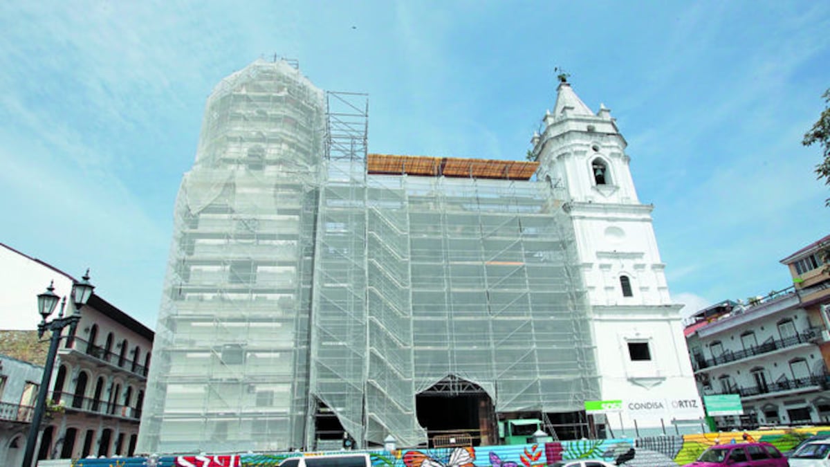La catedral fue construida en el año 1683 y forma parte del Conjunto Monumental del Casco Antiguo.