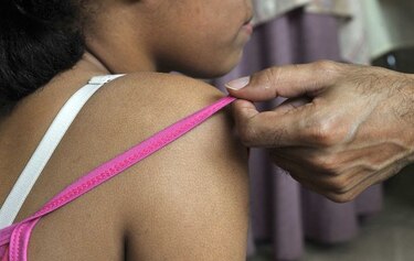 Ante aumento de casos de abuso, Senniaf pide a padres vigilar a sus hijos
