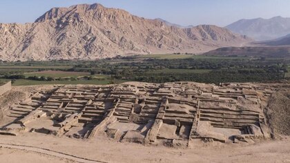 Arqueólogos peruanos desvelan una ciudad de 3,500 años que conectaba el Pacífico con los Andes y la Amazonía