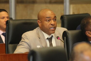 Diputado del PRD Bolota Salazar, en otro altercado con la policía; Pedro Miguel González: ‘Nadie está por encima de la ley’