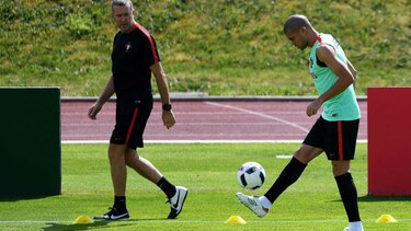 Pepe se entrena en solitario y sigue en duda para la final