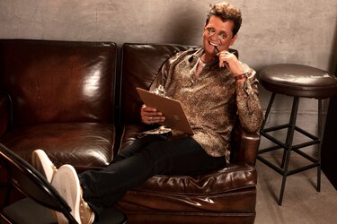 Carlos Vives anuncia gira por América Latina y adelanta un tema de su próximo álbum