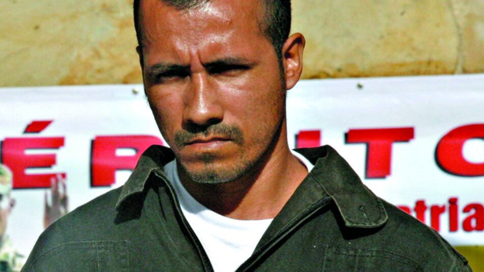 Liberan a ‘carcelero’ de Ingrid Betancourt