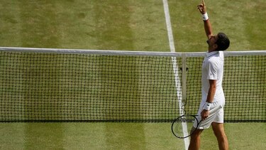 Djokovic supera a Bautista y pasa a la final de Wimbledon