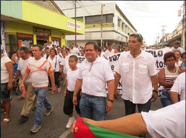 Simpatizantes de Fanovich protestan contra impugnación en el circuito 4-1