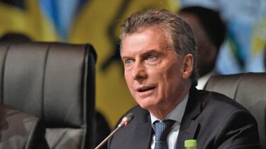 Argentina reconoce que caerá en recesión