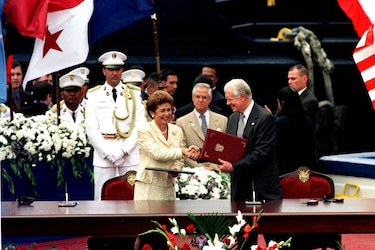 El día que Panamá recuperó el Canal: 25 Años del histórico intercambio de notas