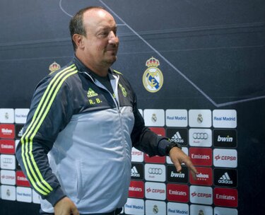 Rafael Benítez tiene el respaldo del Real Madrid, afirma el presidente Florentino Pérez