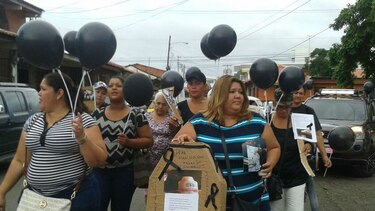Víctimas del dietilenglicol exigen justicia