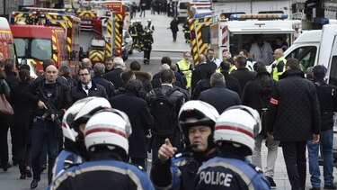 Confirman dos muertos y siete detenidos en la operación antiterrorista