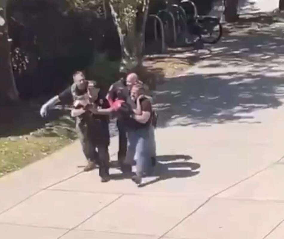 Dos fallecidos y seis heridos tras tiroteo en la Universidad Estatal de Florida; sospechoso sería hijo de un alguacil