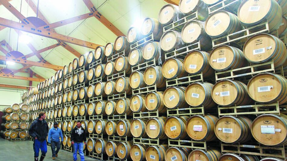 Manufactura se contrajo 7.5%