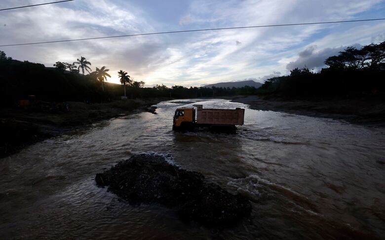 Huracán Rafael: Cuba decreta la fase de ‘alarma’ para provincias del oeste y el centro