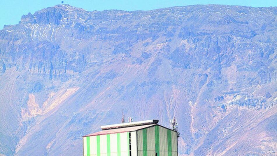 Ganancias de Codelco disminuyen en 2014