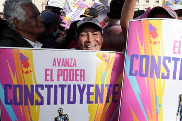 Qué sigue tras el aval electoral a iniciativa para convocar una constituyente en Colombia
