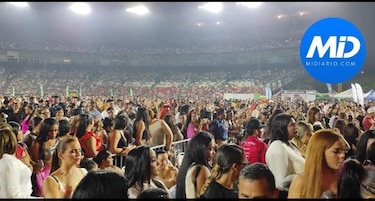 Romeo Santos enamora al público que se dio cita en el Rod Carew