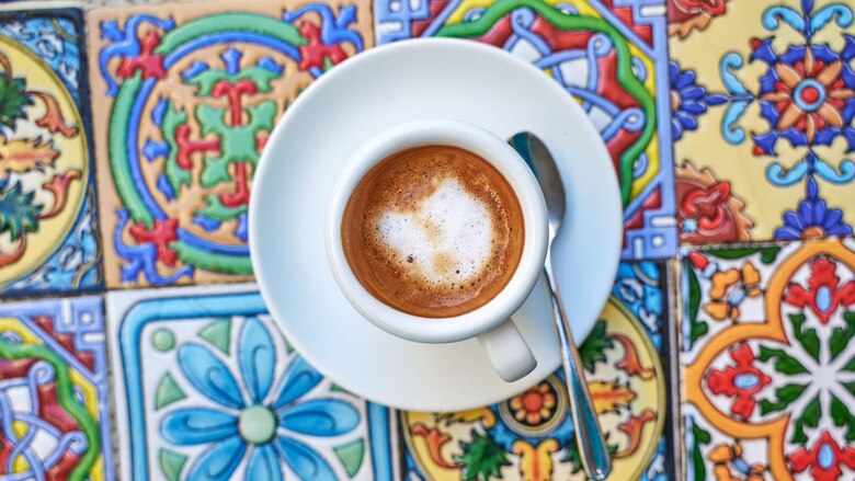 El doctor que olvidó 12 años de su vida en 6 horas (y qué descubrió sobre su pasado al revisar miles de emails)