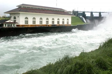 Para evitar inundación de esclusas y comunidades vecinas, Canal de Panamá vaciará exceso de agua del lago Gatún