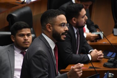 Conflictos y alianzas coyunturales marcan debate de la reforma a la CSS