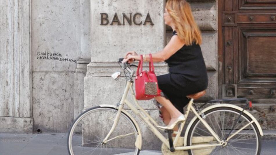 BCE está preocupado por la deuda de Italia