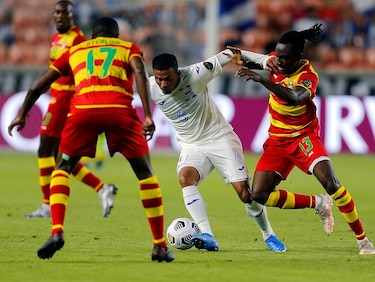 Honduras encabeza el grupo D de la Copa Oro, al golear 4-0 a Granada