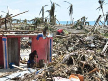 Haití: empeora situación sanitaria; afectados esperan ayuda