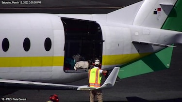 Avión de Bocas Air pierde puerta en pleno vuelo