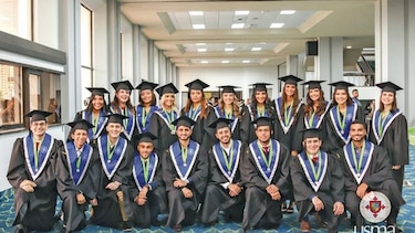 USMA gradúa a 876 profesionales en el año de su quincuagésima promoción