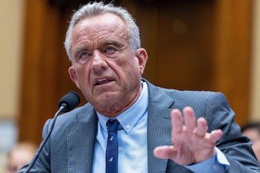 Por qué Trump quiere que Coca-Cola cambie un ingrediente clave de la bebida gaseosa en Estados Unidos