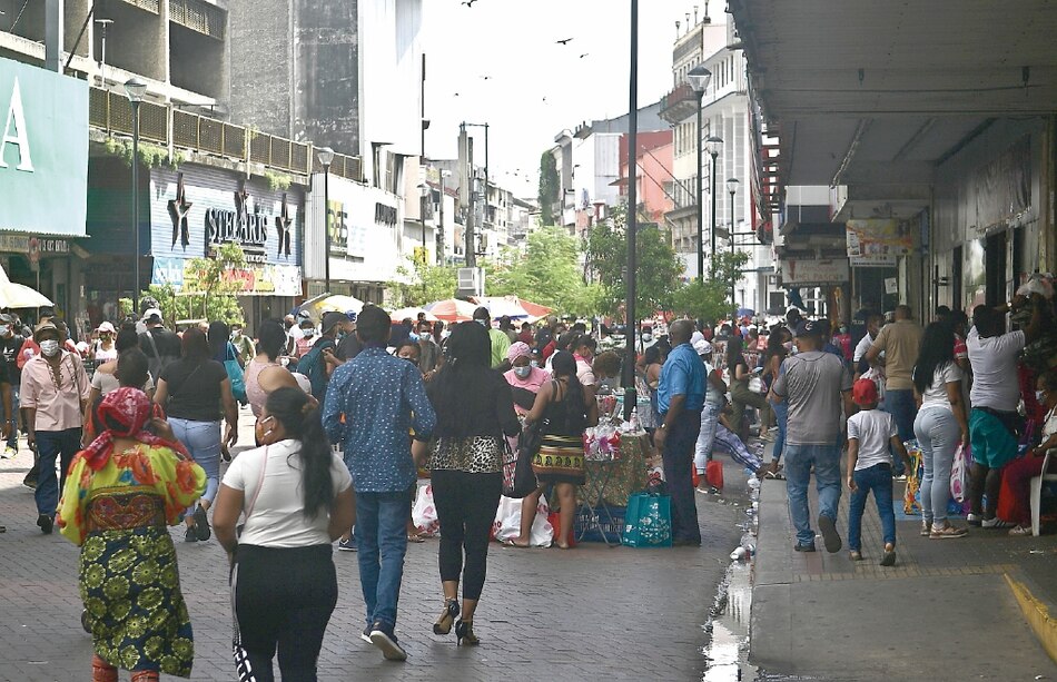 Los nuevos casos de la Covid-19 superan las previsiones