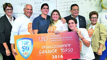 La UIP reconoce a estudiante destacado