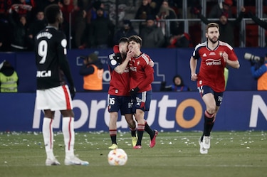 Osasuna supera al Athletic y toma ventaja en la Copa del Rey