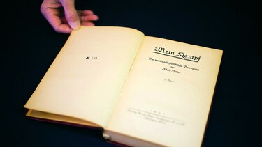 Obra de Hitler, a subasta