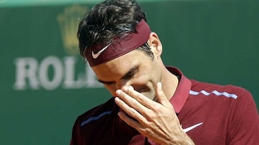 Federer se retira del Abierto de Madrid por lesión