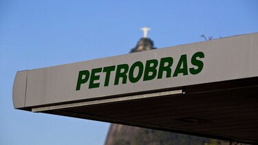 Producción petrolera de Brasil se contrae