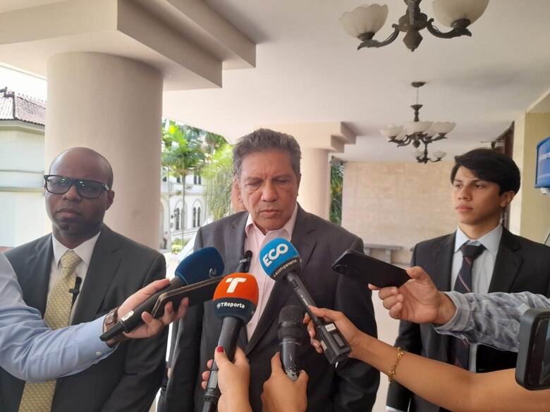 Presentan demanda de inconstitucionalidad por el contrato entre el Estado y Panamá Ports