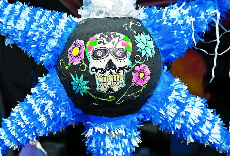 Piñatas para exorcizar el mal