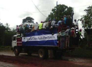 Campesinos suspenden marcha contra canal por asedio policial en Nicaragua