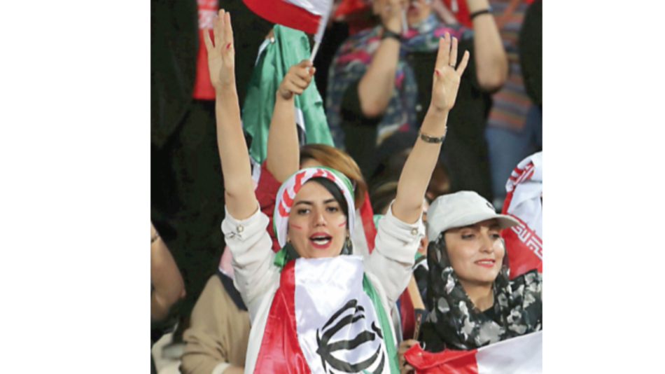 Júbilo en Irán por ingreso de miles de mujeres al estadio