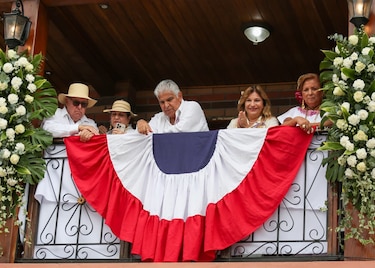 Mulino lleva el poder a La Villa: gabinete completo, asesores y silencios en una fecha cargada de símbolos