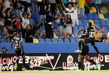 El CAI golea y es el rey del fútbol panameño