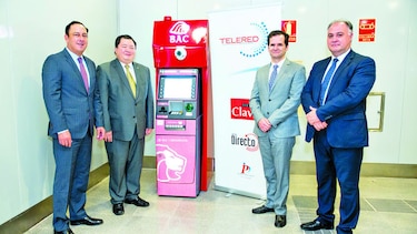 Celebran instalación de cajero Bac Credomatic