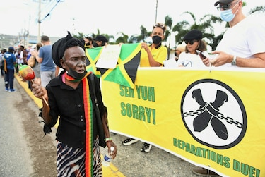 Protestas en Jamaica por visita del príncipe Guillermo y Catalina