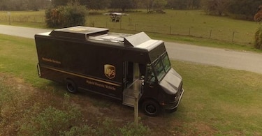 UPS quiere equipar a sus choferes con drones