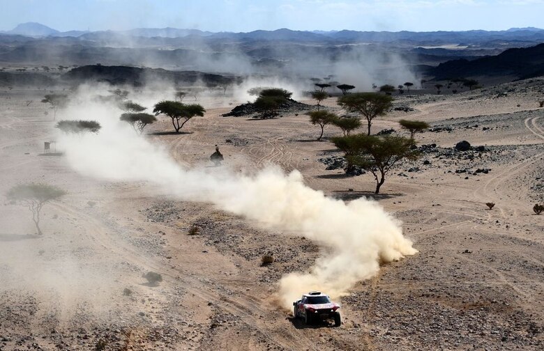 Piloto legendario asume el liderazgo en el Dakar 2020