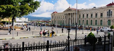 La economía de El Salvador creció un 3 % en segundo trimestre de 2023, según Banco Central