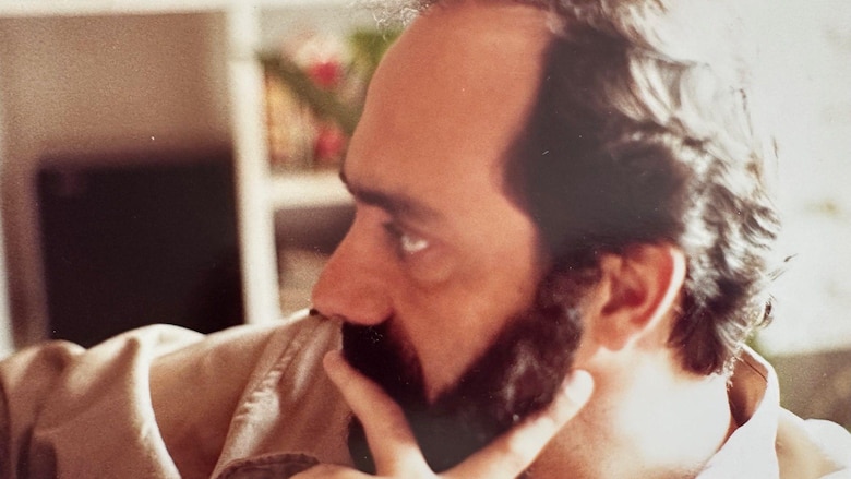 “La dicotomía era cuidarlo bien y a la vez ayudarlo a morir”: Gina Montaner sobre la eutanasia a la que se sometió en España su padre, el escritor cubano Carlos Montaner