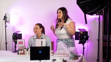 ‘Gané $120,000 en un día en TikTok’: el lucrativo negocio de las ventas en vivo