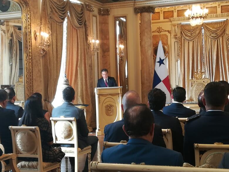 Rolando Mirones y Carlos Romero dejan sus cargos como ministros de Seguridad y de Gobierno